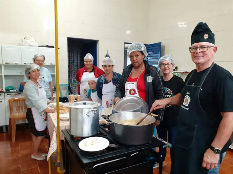 Cursos e oficinas do Núcleo Amizade